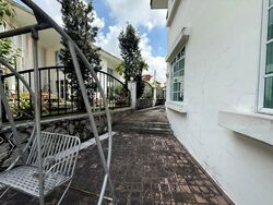 Golden Hill Estate (D19), Terrace #447273131